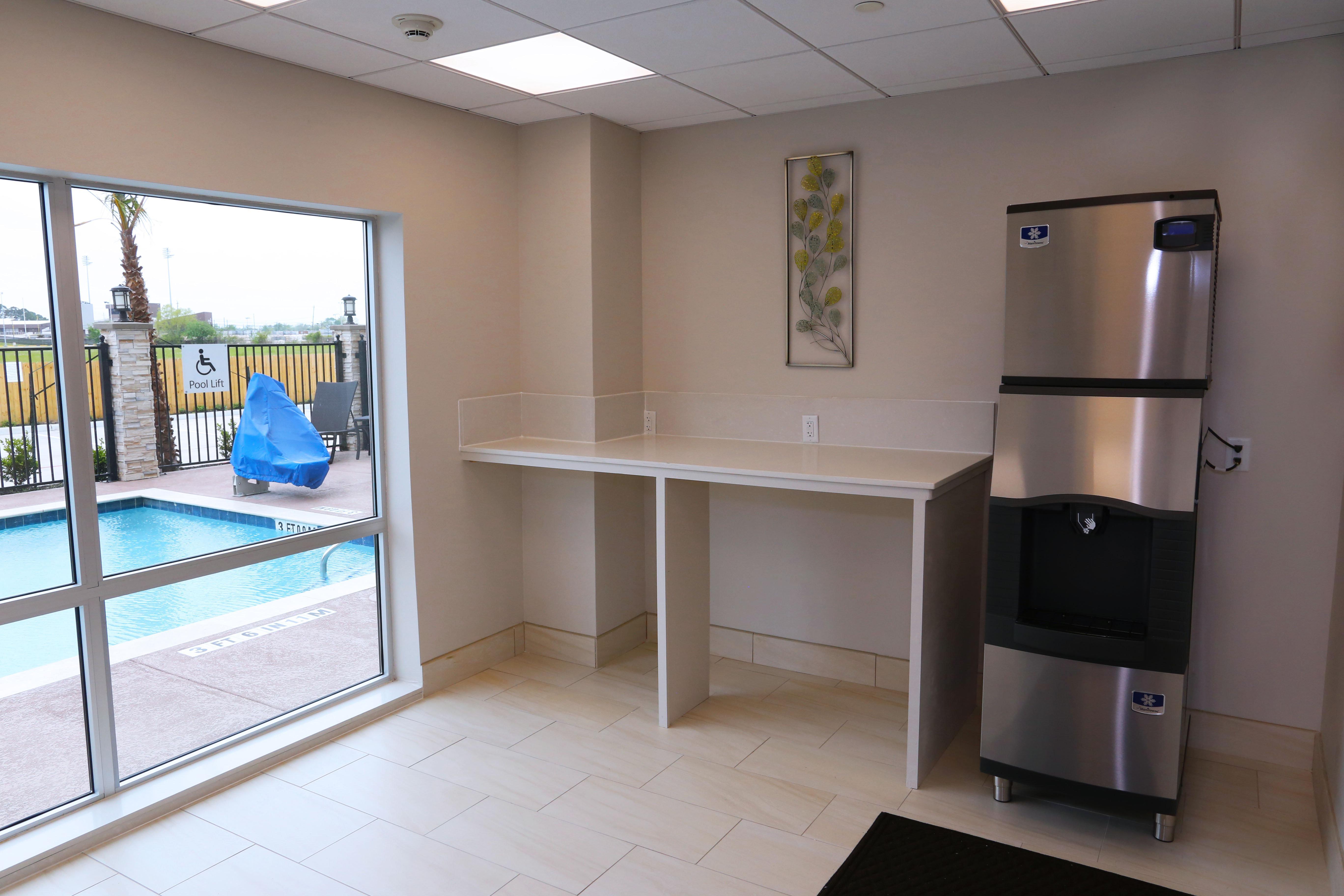 Aldine Holiday Inn Express & Suites - Houston Iah - Beltway 8 By Ihg מראה חיצוני תמונה