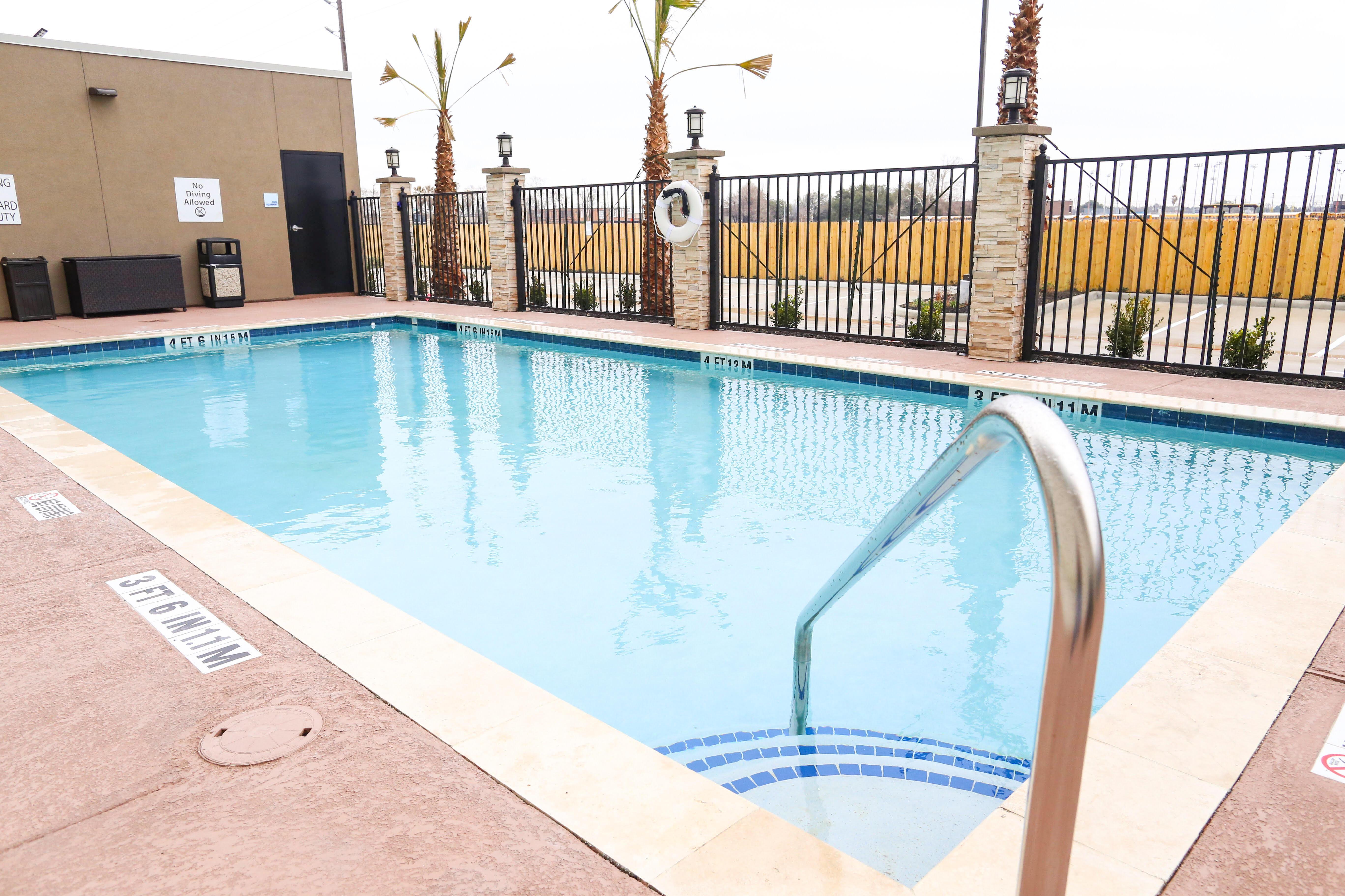 Aldine Holiday Inn Express & Suites - Houston Iah - Beltway 8 By Ihg מראה חיצוני תמונה